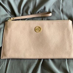 Michael Kors light pink wristlet